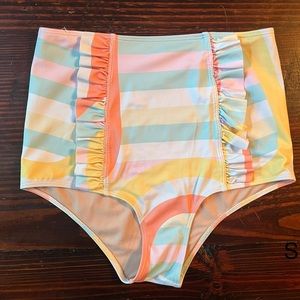 Kortni Jeane retro rainbow ruffle down front bottoms